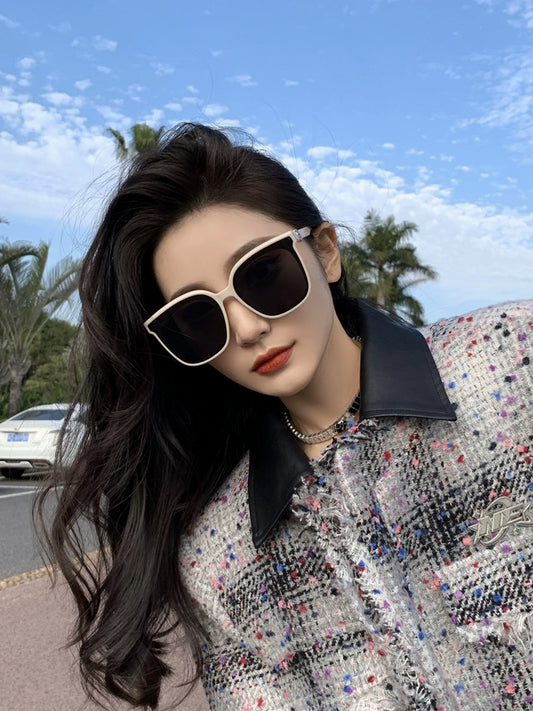 2024 New Sunglasses Women's Sunglasses Slim Korean Style High Sense White Fashion Sun Protection Street Shot Personality